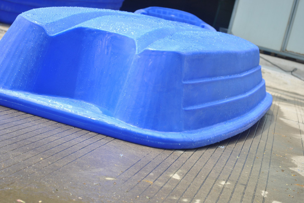 塑料漁船捕魚小船玻璃鋼養(yǎng)殖觀光特價加厚沖鋒舟外機牛筋釣魚-林躍塑業(yè)